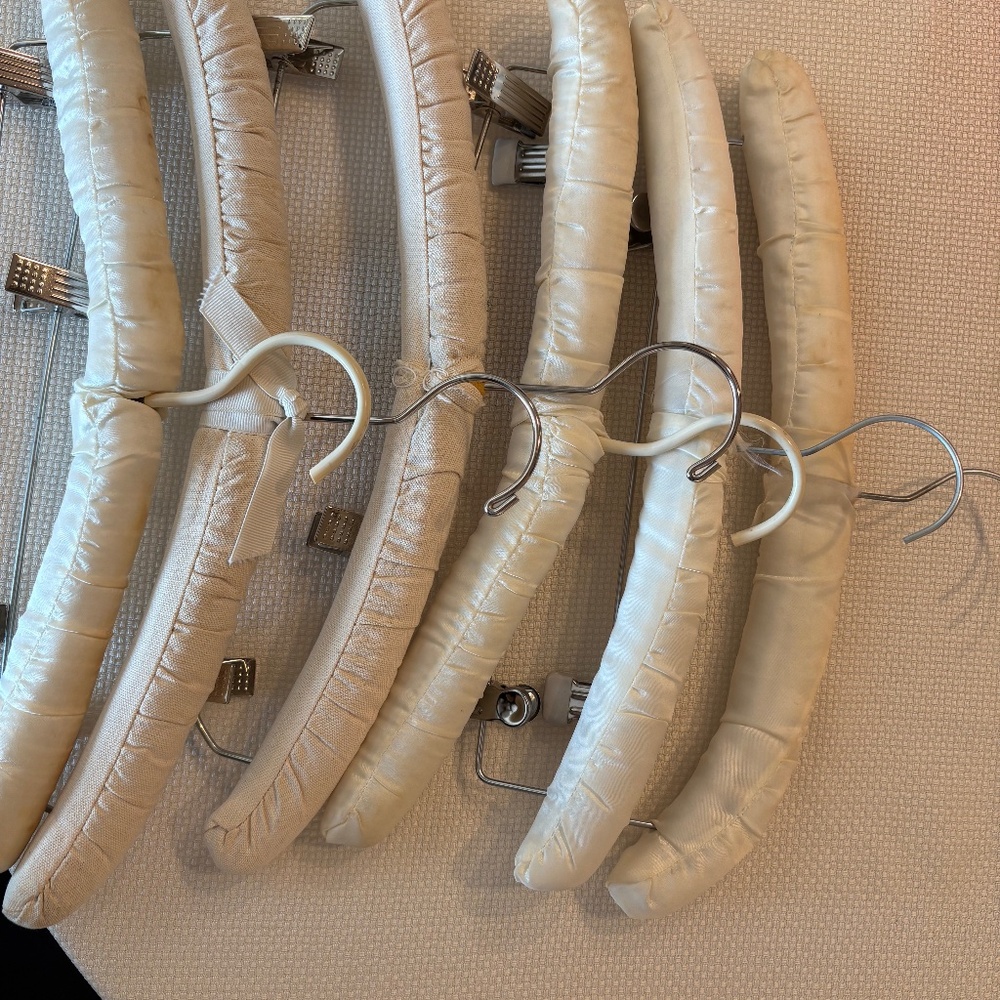 9 Padded Suit Hangers